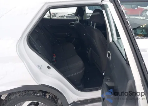 2025 Hyundai Venue Sel z USA, uszkodzony, nr VIN KMHRC8A36SU414008